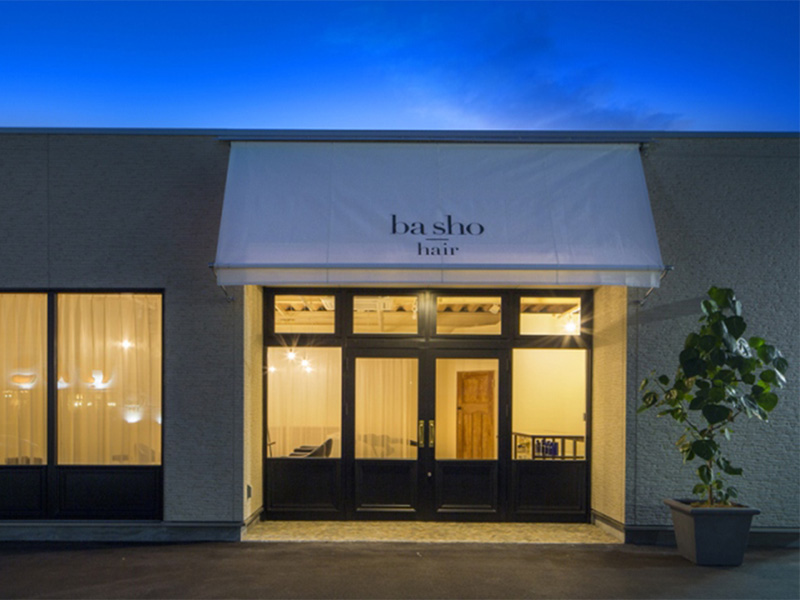 日本極簡風格理發店裝修設計案例